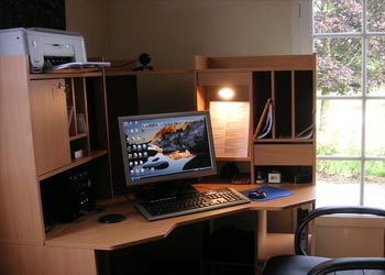 デスクトップを自分好みに設定する「テーマの設定」:デスクトップの背景と色